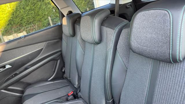 Peugeot 5008 image 9