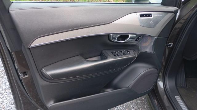 Volvo Xc90 image 4