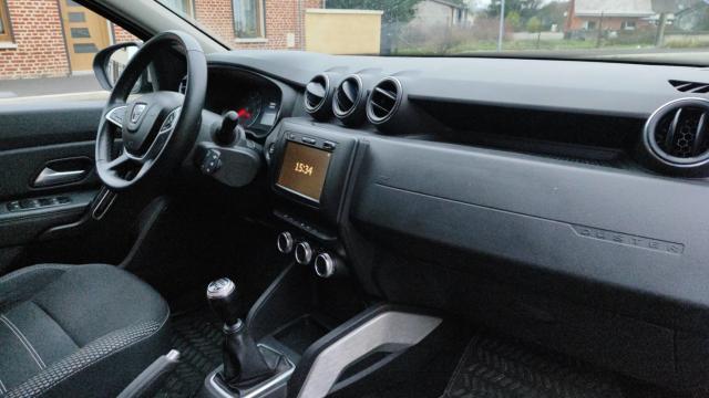 Dacia Duster image 5