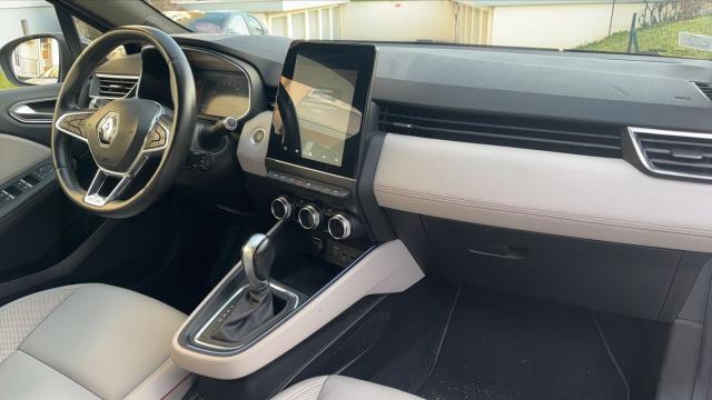 Renault Clio image 8