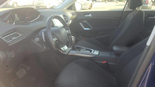 Peugeot 308 image 8