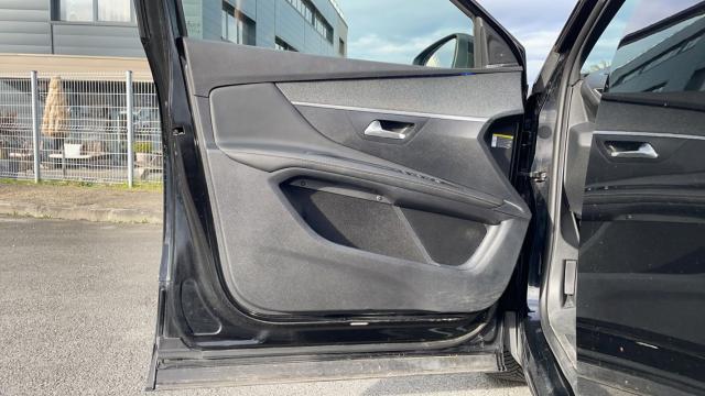 Peugeot 3008 image 8