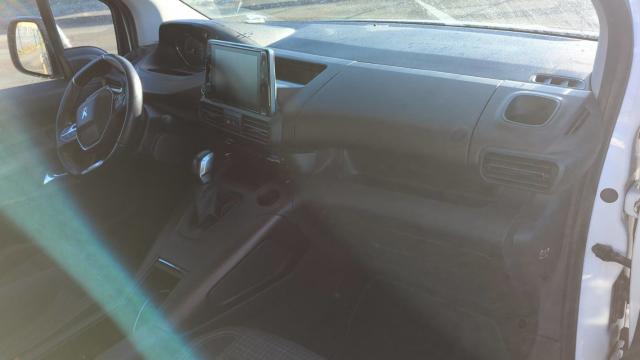 Peugeot Rifter image 1