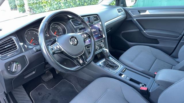 Volkswagen Golf image 7