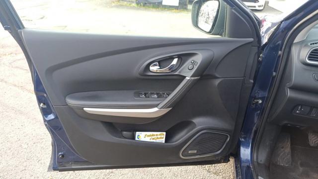 Renault Kadjar image 2