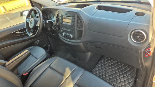 Mercedes Benz Vito image 6