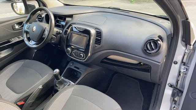 Renault Captur image 2