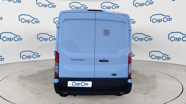 Ford Transit image 3