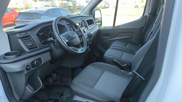 Ford Transit image 2