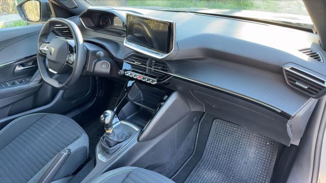 Peugeot 2008 image 4