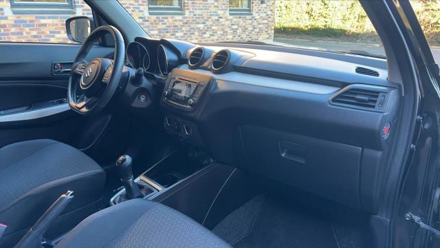 Suzuki Swift image 5