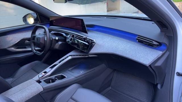 Peugeot 3008 image 5