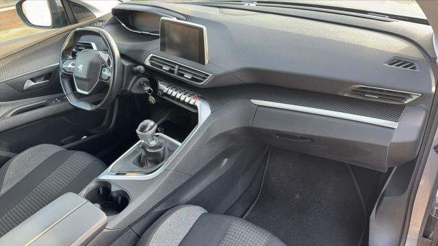 Peugeot 3008 image 6
