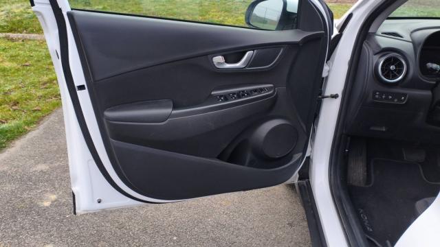 Hyundai Kona image 6