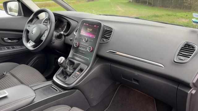 Renault Grand Scénic image 7