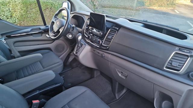 Ford Transit Custom image 8