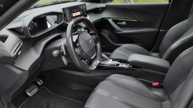 Peugeot 2008 image 4
