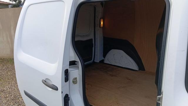 Renault Kangoo image 8