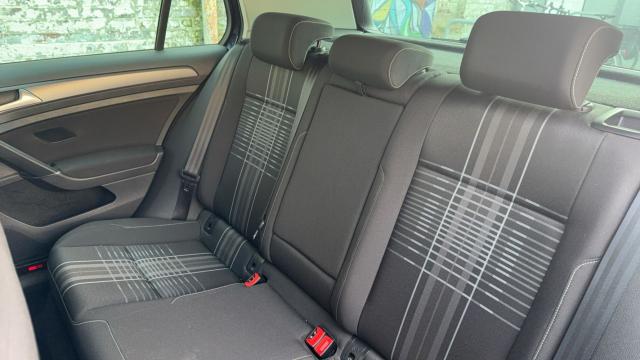 Volkswagen Golf image 2