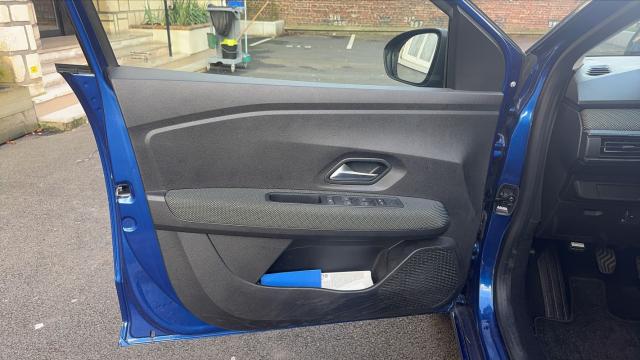 Dacia Sandero image 6