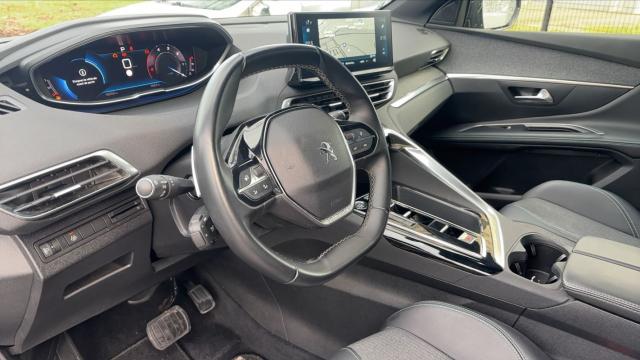 Peugeot 5008 image 9