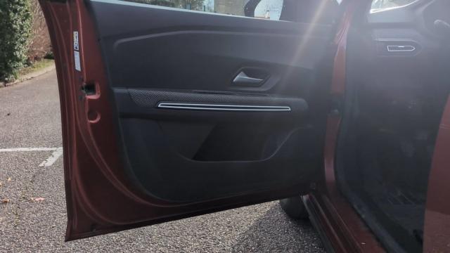 Dacia Jogger image 8