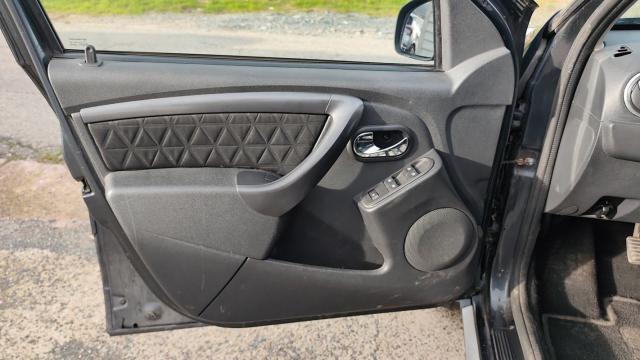 Dacia Duster image 2