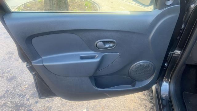 Dacia Sandero image 9