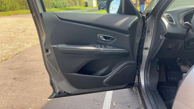 Renault Grand Scénic image 5