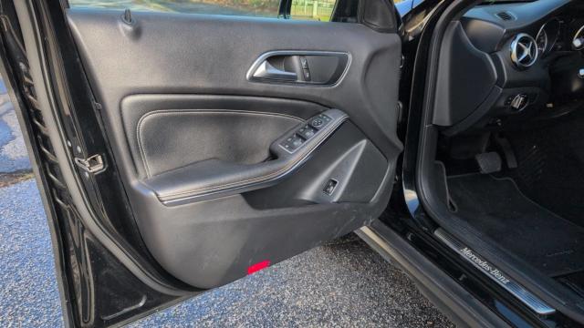 Mercedes Benz Classe Gla image 4