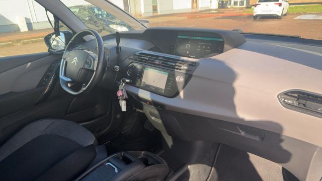 Citroen Grand C4 Picasso image 9