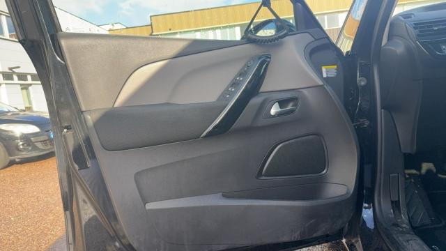 Citroen Grand C4 Picasso image 7