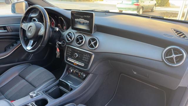 Mercedes Benz Cla Shooting Brake image 4