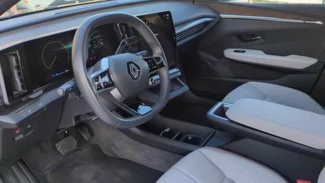 Renault Mégane image 2