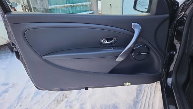 Renault Mégane Coupé image 1