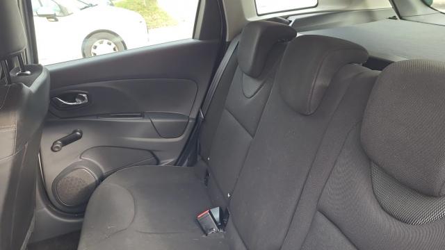 Renault Clio Estate image 5