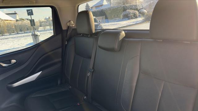 Nissan Navara image 5