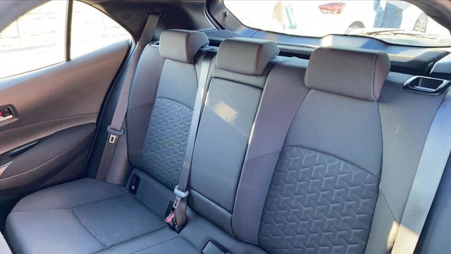 Toyota Corolla image 8