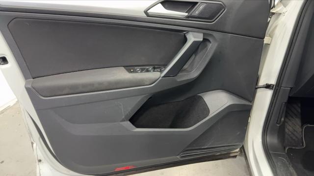 Volkswagen Tiguan image 9
