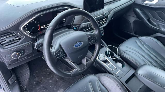Ford Focus image 6