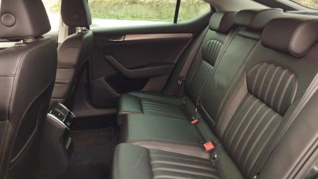 Skoda Superb image 2