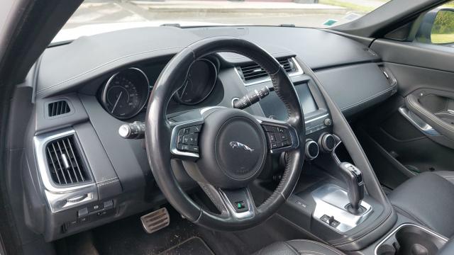 Jaguar E-Pace image 8