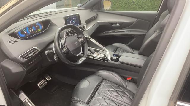 Peugeot 3008 image 3