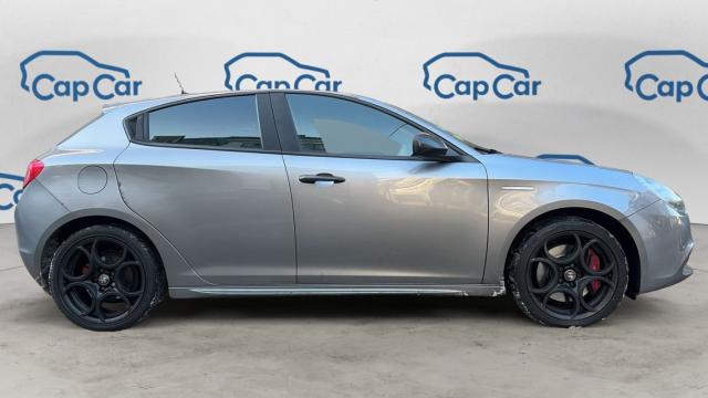 Alfa Romeo Giulietta image 6