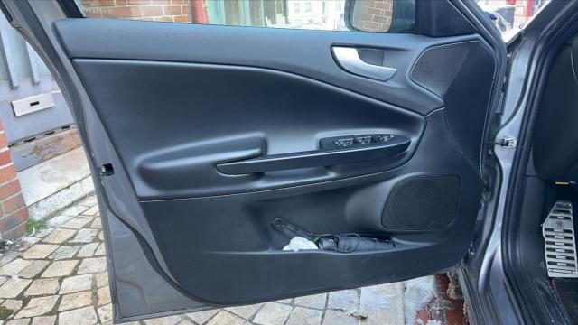 Alfa Romeo Giulietta image 8