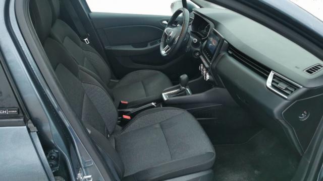 Renault Clio image 9