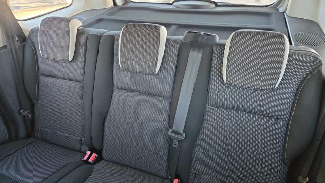 Renault Grand Kangoo image 7