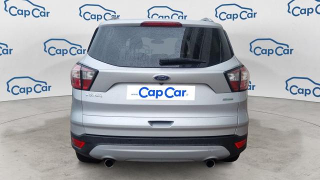 Ford Kuga image 3