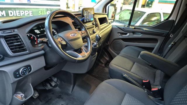 Ford Transit Custom image 9