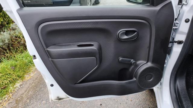 Renault Twingo image 6